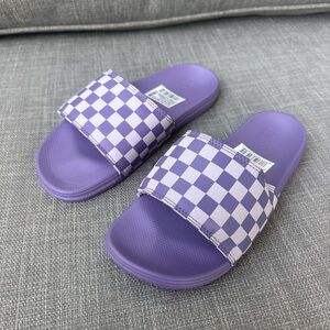 Vans LaCosta slides in purple haze. Brand new!